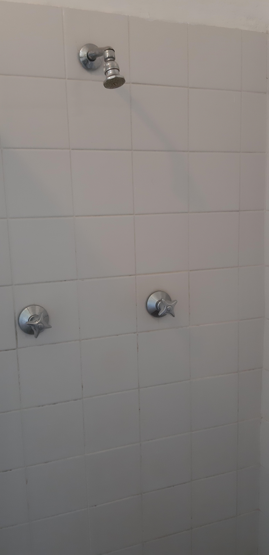 To Let 1 Bedroom Property for Rent in Rylands Western Cape